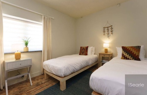 Porthtowan House | A self-contained property nestled by Porthtowan beach