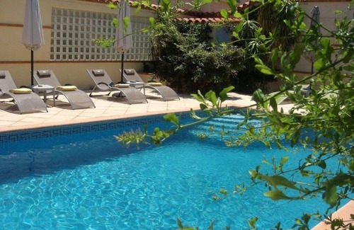 Espira de l'Agly Apartment | A small romantic Gite set in its own private garden.