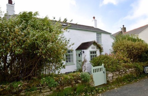 St. Agnes Cottage | A spacious, detached cottage with character and charm, located in St Agnes.