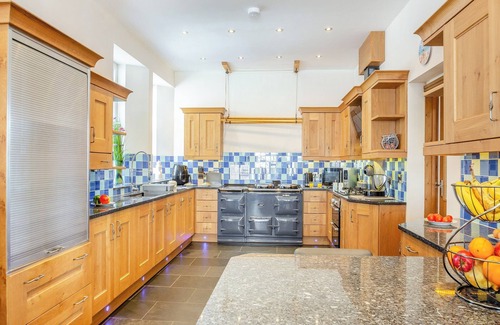Aberdovey Cottage | A stunning holiday home in the much-loved Welsh seaside village of Aberdovey.
