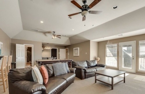 Fort Worth House | A summer boat dock & a pool