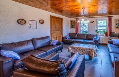 Brisy House | A Tchapè Mèlé