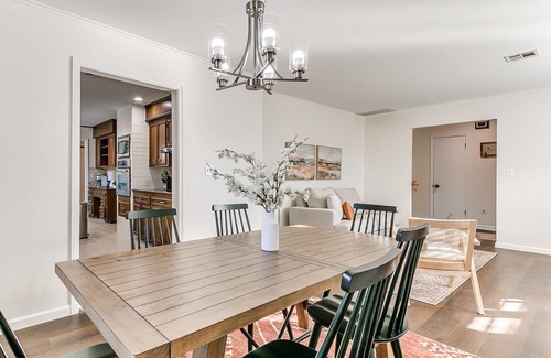 Tulsa House | A Temporary Haven that Feels Like Home