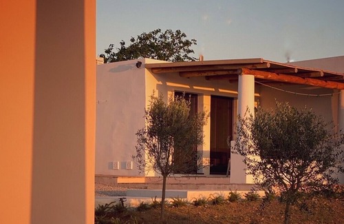 Quattropani Villa | A tribute to nature in line with the Aeolian Architecture