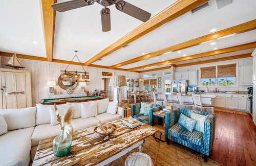 St. George Island House | A Turtle's Dream: Beachfront, 4BR, Private Pool, Hot Tub!