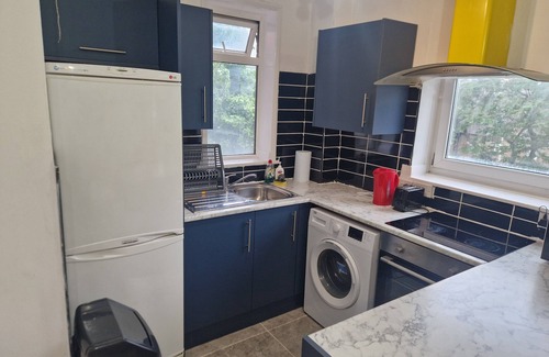 Walworth Apartment | A two bedrooms flat close to zone one.