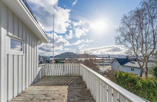 Ulstein Municipality House | A unique home