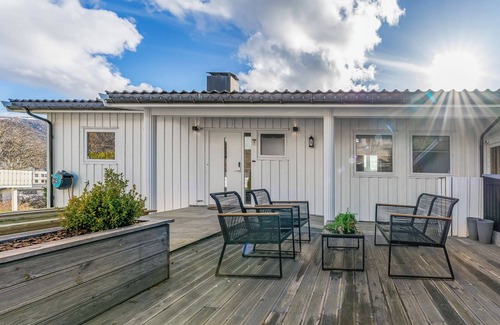 Ulstein Municipality House | A unique home