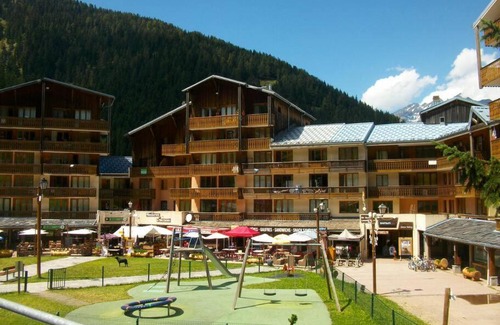 Lanslebourg-Mont-Cenis Apartment | A Valfrejus,Proche des pistes, studio cabine tout confort