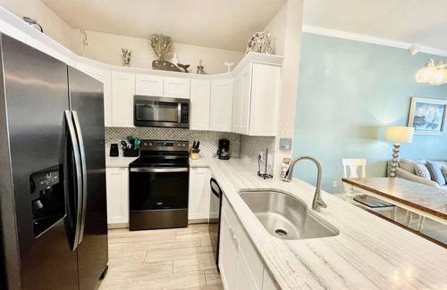 Safe Harbor Apartment | A Wave from It All where the stress is washed away, and serenity takes over
