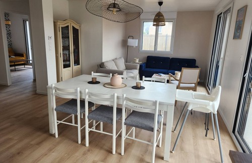 Ploudalmezeau House | A Welcoming and Warm Place Only 5 Minutes Walk from the Sea (450 m)