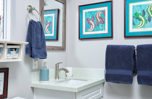 Arroyo Grande Cottage | A wonderful place to stay with kids! A private studio cottage with shared yard.