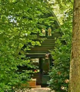 Bohon Ski Chalet | A Wood Lodge - zwembad - relax - natuur