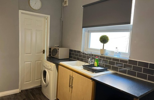 Newcastle-upon-Tyne Apartment | AA Gateshead - Two Bedroom Apartment