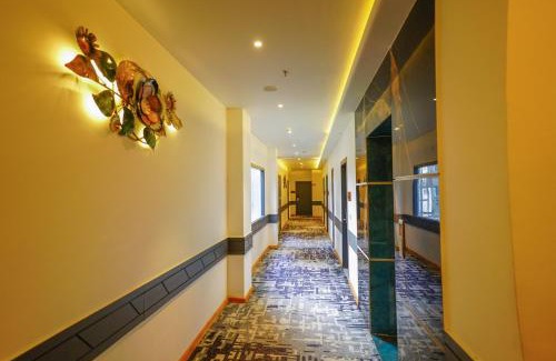 Sheehla Hotel | Aachman River and Valley View Resort Dharamshala - A riverside resort with balcony view