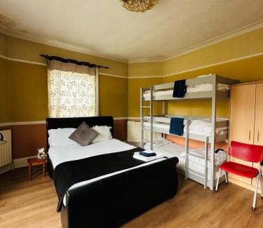 Poole Apartment | 'Aandal House' Bournemouth'