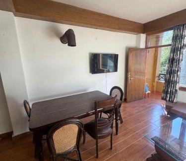 Vashist Apartment | aashini homestay