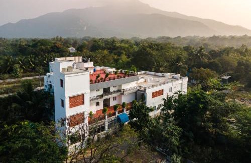 Tiruvannamalai Hotel | Aashreya Suites Tiruvannamalai