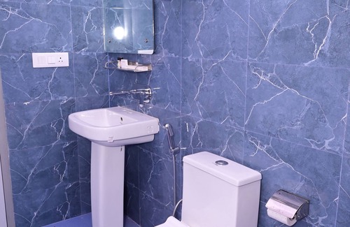 Mayapur Hotel | Aastha Guest House