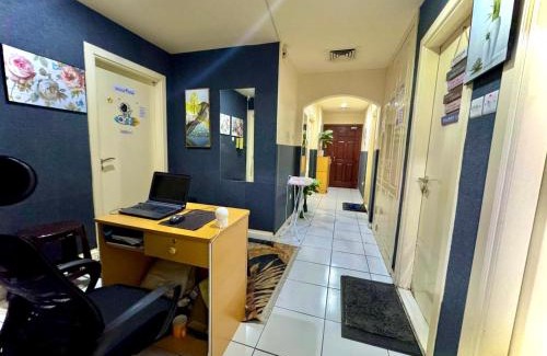 Al Mankhool House | AAVHR Youth Holiday Home Near Burjuman Metro Station