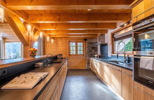 Les Gets Ski Chalet | ABACHI - Luxury chalet with fireplace and sauna