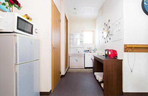 Izumisano House | ABC Guest House 1F 一階の二段ベッド部屋共用トイレシャワー室最大四人泉佐野五分