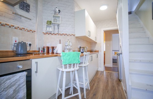 Inverness House | Abdul - 61 Lochalsh Road