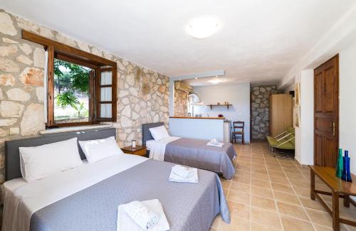 Vasilikos House | Abeloklima country house
