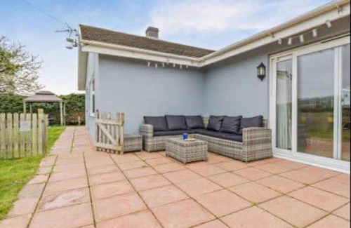 Llandre House | Aberceiro Bungalow