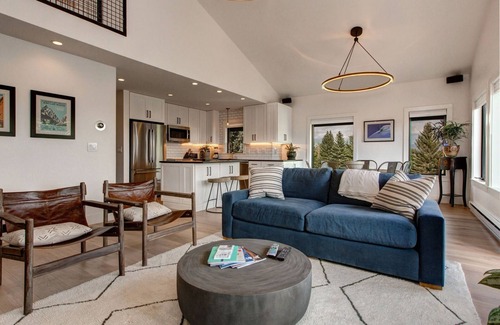 Teton Village Condo | Abode at Rendezvous | Private Entrance & Large Deck | Access to Sundance Club Pool