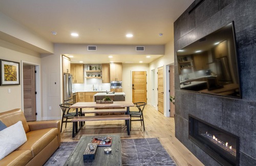 Tamarack Resort Condo | Above It All Village 2 Bedroom Condo - Beautiful|Gas Fireplace|Mountain View|Balcony