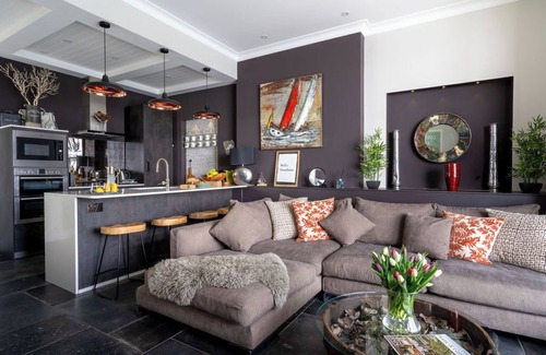 Fowey Apartment | Absolute Luxury and Calm in Marners Rock No 3 With Superb Sea Views