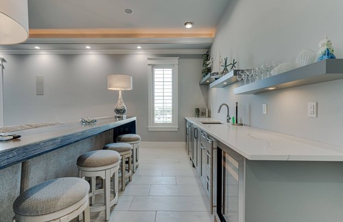Miramar Beach House | Absolutely Perfect: Miramar Beach 🏖 Priv Pool 🏖 Sleeps 26 🏖BONFIRES 5/25-8/10 & 9/7-10/12