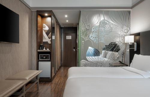 Recoletos Hotel | AC Hotel Recoletos by Marriott
