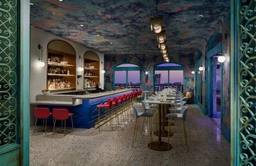 St. Petersburg Hotel | AC Hotel St Petersburg Downtown