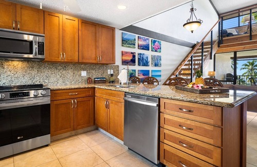 Keauhou Condo | 🏖️AC Throughout | 2 BDM + Loft | Amazing Ocean Views | Large Lanai