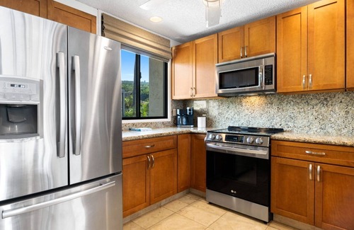 Keauhou Condo | 🏖️AC Throughout | 2 BDM + Loft | Amazing Ocean Views | Large Lanai