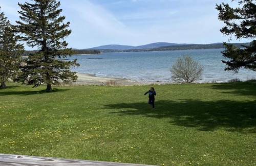 Trenton House | Acadia National Park Seaside Briar Rose by the Sea! Sleeps 15-15 min to Acadia!