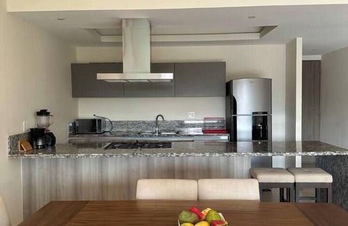 Puente del Mar Apartment | Acapulco Diamante, King Size Bed, 124m2