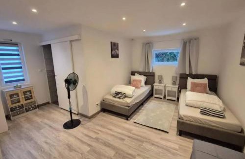 Chassenon House | Accesible countryside retreat with private garden and all modern facilities