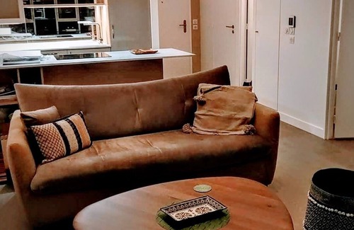 Saint-Victor Apartment | Accessible Latin Quarter flat - contemporary luxury a block from the Seine