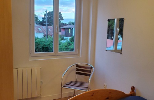 Le Cormier Apartment | Accommodation with sea view near Pornic: At the Water's'Edge