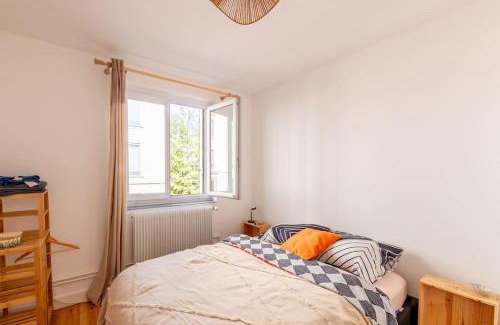 Leon Blum - Bon Coin House | Accords Parfaits Famille