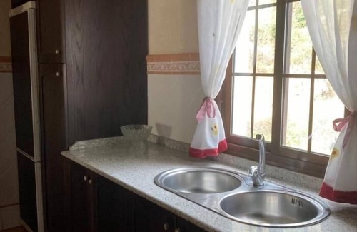 Grazalema Cottage | Acogedora casa familiar Guadalema: Vista montaña y wifi