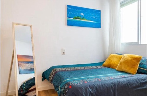 Genil House | Acogedora Habitacion en apartamento compartido amplio y céntrico