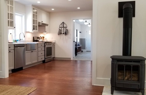 Warm Springs Cottage | Acorn Cottage Village of Bacova in Bath County, VA