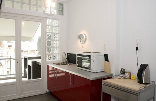 Koukaki Apartment | Acropolis Charming Apt with Large Balcony - DM17
