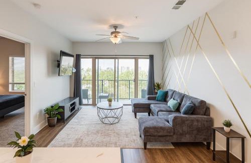 Glen Iris Apartment | Across from UAB Spacious 2BR Retreat 3a
