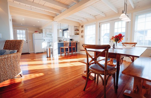 Narragansett House | Across-Scarborough beach, AC, ocean views, big yard, Narragansett, beach items