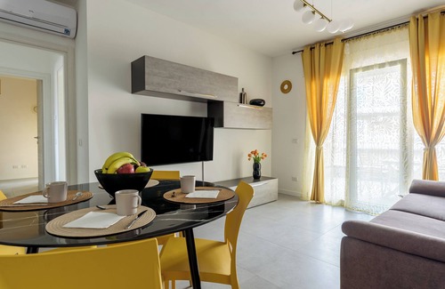 Prenestino-Centocelle Apartment | Actus Palace Apartments - Appartamento B by Ghor